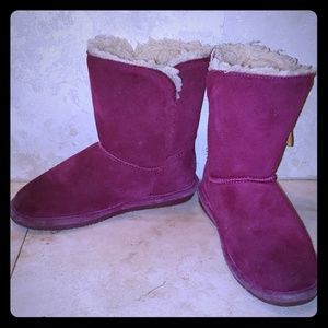 Hot pink kids Bearpaw boots size 2